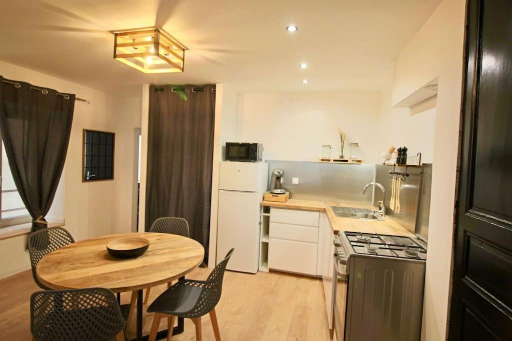 Appartement Centre 브리우드 외부 사진